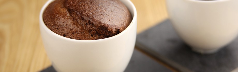 Petits soufflés au chocolat noir