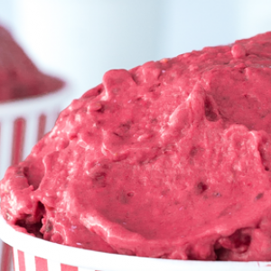 Glace framboises-yaourt